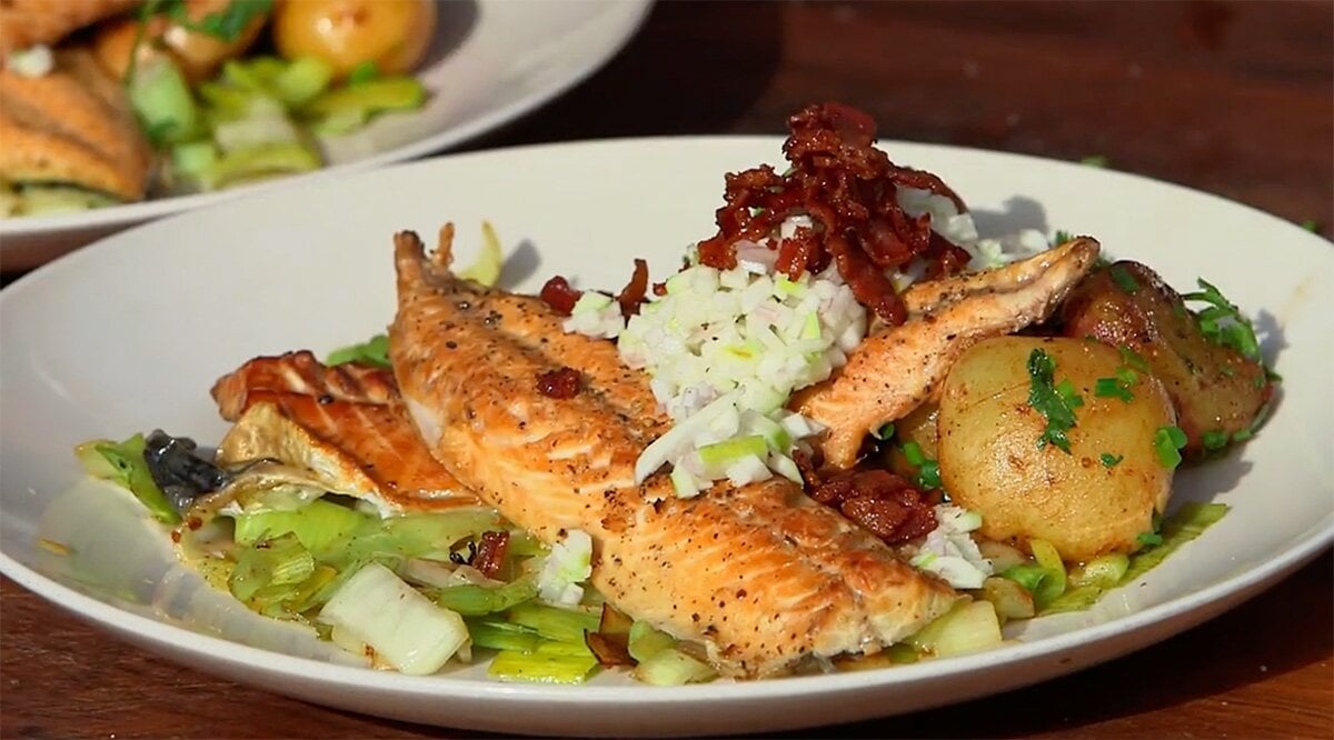Tea-Smoked Norwegian Mackerel and Potatoes with Bacon Leeks and Fresh Apple Salsa